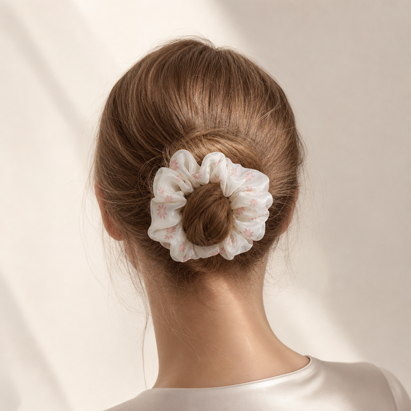 Flower Print Silk Scrunchie – Blau – Vefash