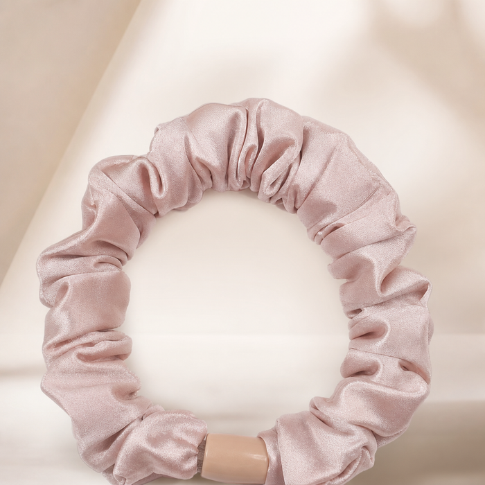 Arc-en-ciel Satin Scrunchie Set – Detailansicht Nahaufnahme | Vefash