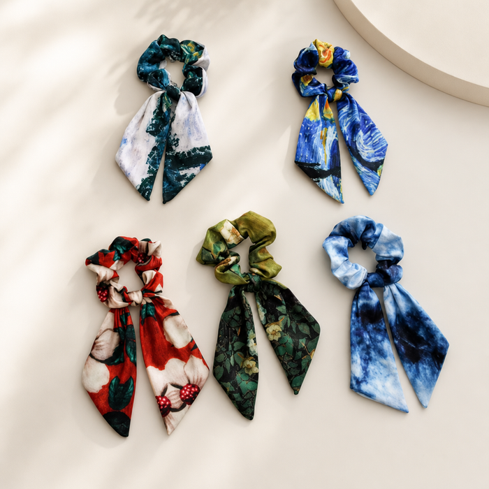 Ribbon Bow Scrunchie Print von vefash – Haarschleifen, Produktansicht 1