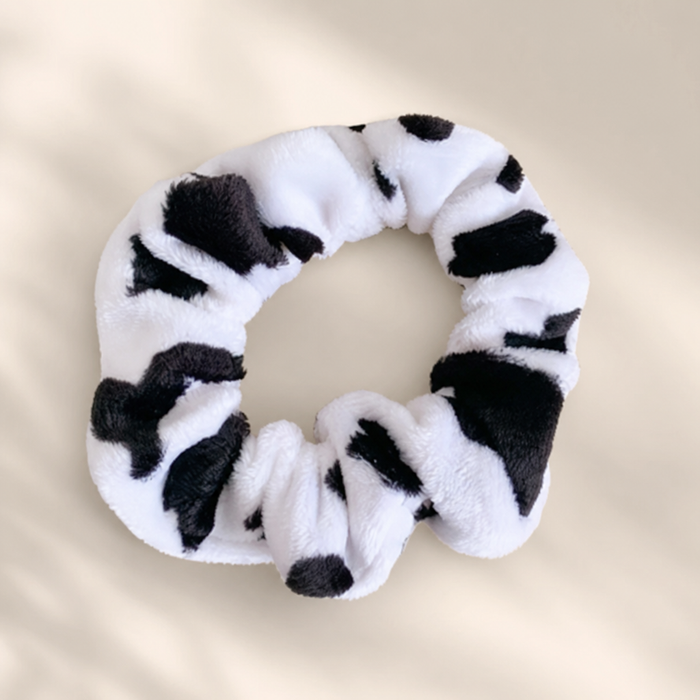 Cow Print Scrunchie von vefash – Scrunchies, Gesamtansicht 10