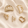 💛 Golden Heart Hair Clip – Minimalist Hair Claw Clip with Strong Hold ✨