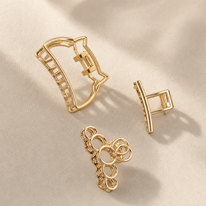 💛 Golden Heart Hair Clip – Minimalist Hair Claw Clip with Strong Hold ✨