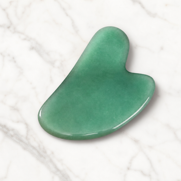 Jade Gua Sha Stein – Natürliche Gesichtsmassage für straffe & strahlende Haut