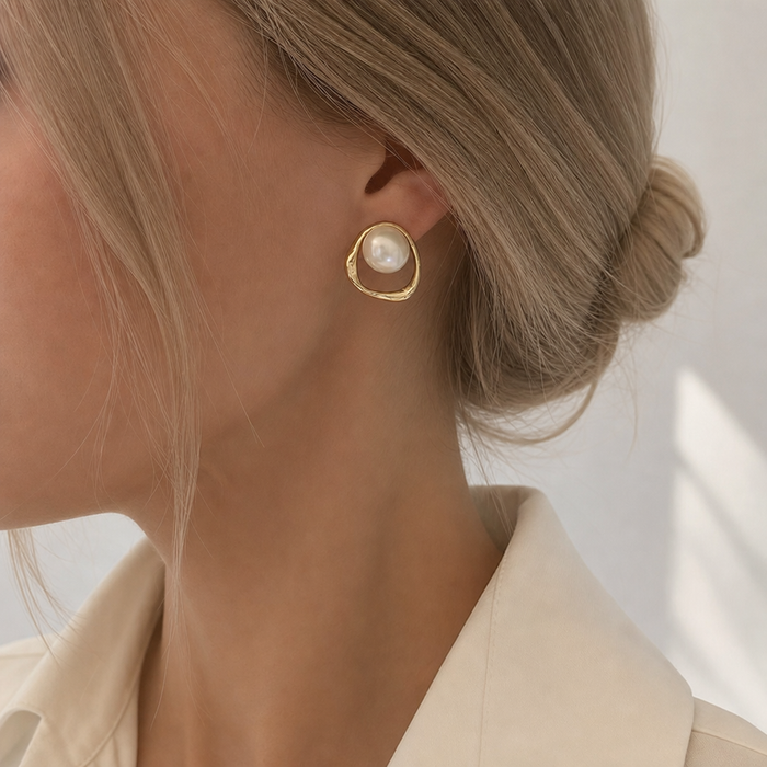 Lune Pearl Stud Earrings