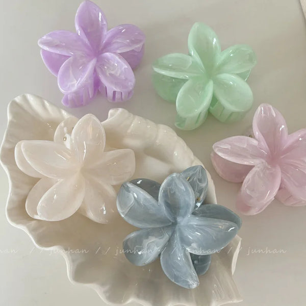 Blumen Haarklammer – Süßer Flower Hair Clip für den Hinterkopf
