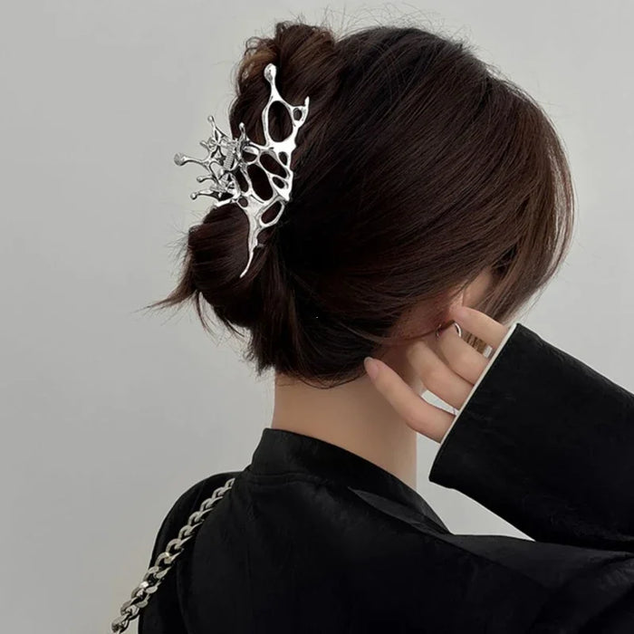 Liquid Hairclip – Große Y2K Metall-Haarklammer im Korean Style